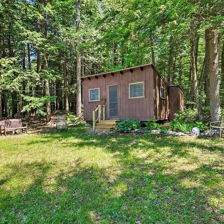 Cozy Lakefront Madison Cabin With Dock And Kayaks Villa Exterior photo