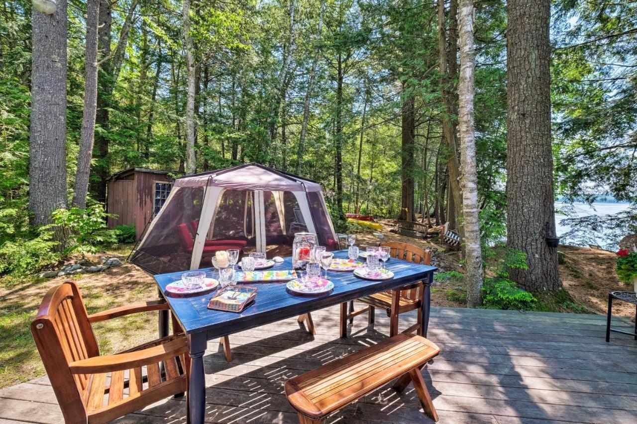 Cozy Lakefront Madison Cabin With Dock And Kayaks Villa Exterior photo